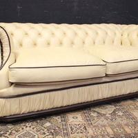 Divano Chesterfield Dellbrook 3 posti in pelle