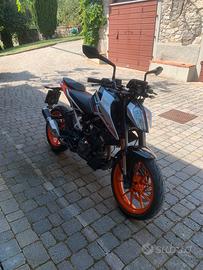 Ktm duke 125 - 2023