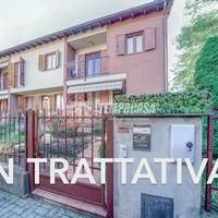 VILLETTA A SCHIERA DI TESTA CON 3 CAMERE IN CLASSE