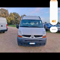 Renault master