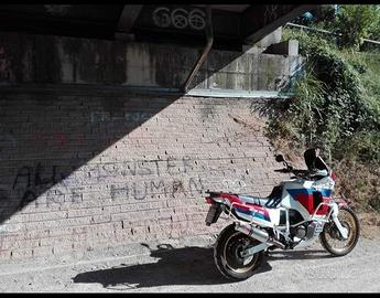 Honda XRV 750 Africa Twin - 1990