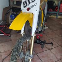 Suzuki RM 125