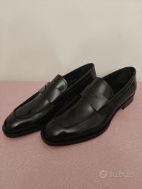 Mocassini PRADA nuovi in pelle nera 