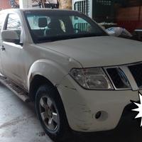 Nissan navara king cab - 2011