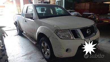 Nissan navara king cab - 2011