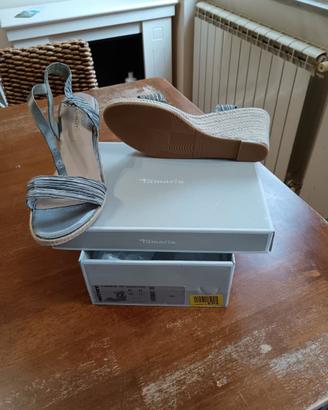 sandalo donna con zeppa marca tamaris tg. 42 nuove
