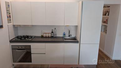 Cucina lineare VenetaCucine