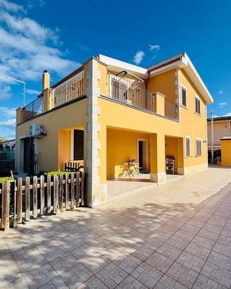 Rif.E0259| villa siracusa