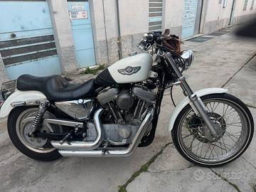 Harley Davidson 883 anniversary