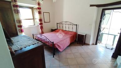 CASA SEMINDIPENDENTE A CERVARO