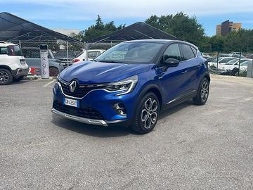 Renault Captur E-Tech hybrid 1.6 E-TECH HEV 1...