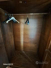 armadio in arte povera