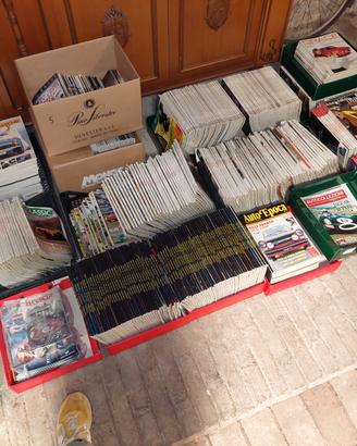 Collezione riviste Automobilistiche 678 pezzi