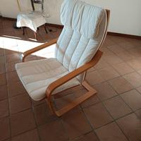 Poltrona IKEA modello POANG