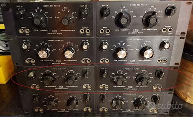 Urei 550 Cp stereo in telaio rack