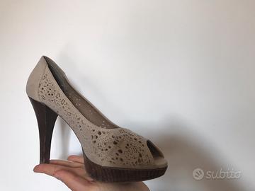 Scarpe col tacco Alesya