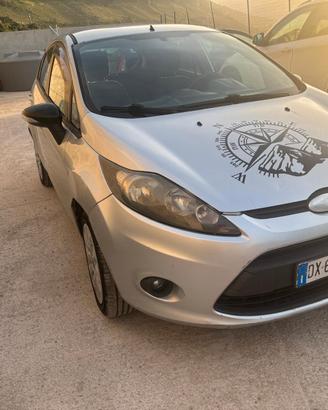 Ford Fiesta 1.4 5 porte Bz.- GPL Titanium