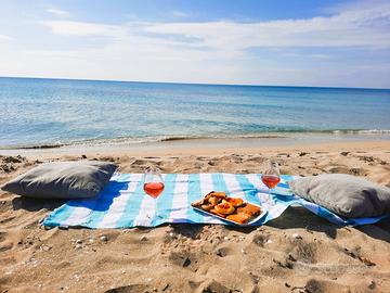 Bilocale con spazio esterno a 80 mt dalla spiaggia