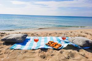 Bilocale con spazio esterno a 80 mt dalla spiaggia