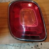 fanale posteriore sinistro con bordo cromato 500x 