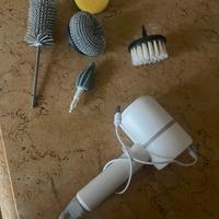 Spazzola ricaricabile