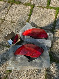 Fari posteriori peugeot 206