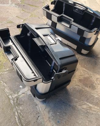 Bauletto Givi TRK

46 e 33