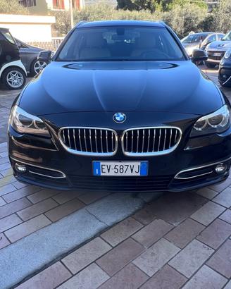 Bmw 525 525d xDrive Touring Luxury
