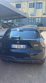 MG4 elettrica - standard