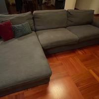 Divano Ikea grigio