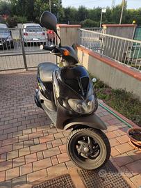 Piaggio Zip SP 50