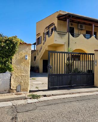 porzione di villa a Maddalena Spiaggia