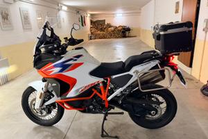 moto ktm 1299