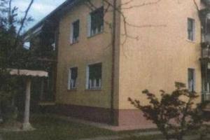 Immobile in asta di 215 m² con 5 locali e box auto