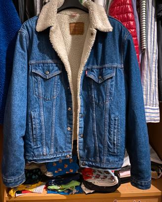 Levis Sherpa Trucker Jacket