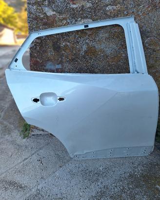 Portiera post.dx Peugeot 2008 anno 2022 