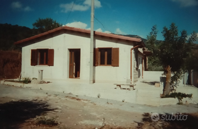 Appartamento a Castelbuono Contrada Montenero