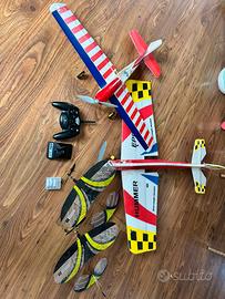 4 aeromodelli in blocco