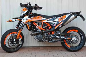 KTM 690 SMC-R A2