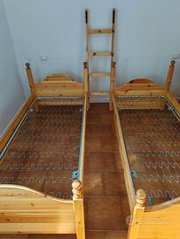 Coppia di letti - letto a castello