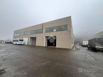 CAPANNONE A VILLALVERNIA