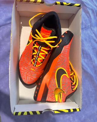 Scarpa da basket