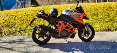 KTM Super Duke 1290 GT
