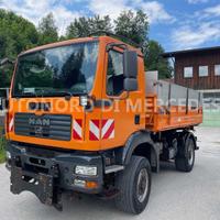MAN 13.240 4X4 con PATENTE
