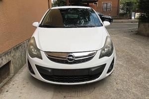 Opel Corsa GLP TECH Edition