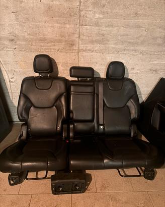 Sedili in pelle Jeep Cherokee