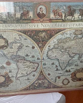 Puzzle mappamondo storico con cornice e vetro