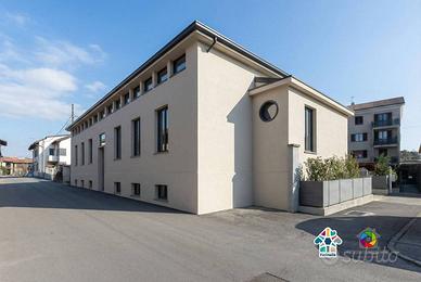 Casa indipendente di 115 m² con 3 locali a Sovico