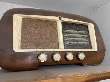 Radio Minerva Vintage