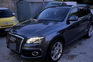 Audi Q5 2.0 TDI S-Line S-Tronic